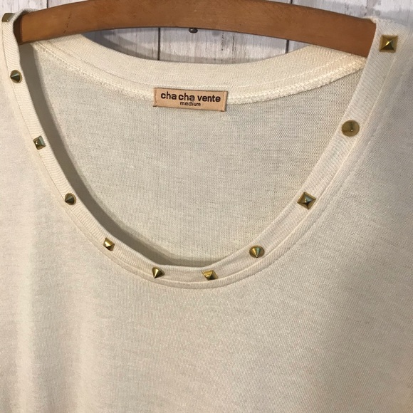 Cha Cha Vente Studded Tshirt Size Medium - Picture 3 of 6